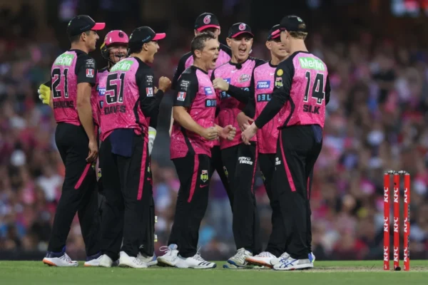 SIX vs REN Dream11 Prediction Today, BBL 2024/25 Fantasy Cricket Tips, Team, Playing XI and Pitch Report