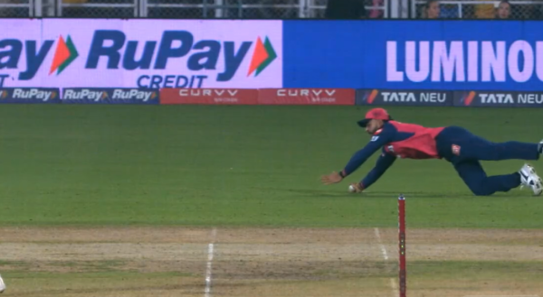 Out or Not Out? Shivam Dube Dismissal Courts Controversy After Riyan Parag Pulls Off Questionable Stunner in RR vs CSK IPL 2025 Game [WATCH]