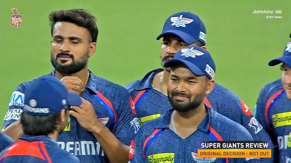 Rishabh Pant Burns DRS, Redeems Himself by Taking Correct Call Next Ball During KKR vs LSG IPL 2025 Clash