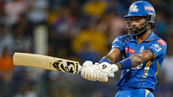 ‘Total Flop’: Hardik Pandya Faces Backlash After Failing With the Bat Again, Departs for 3(6) During MI vs DC IPL 2025 Clash