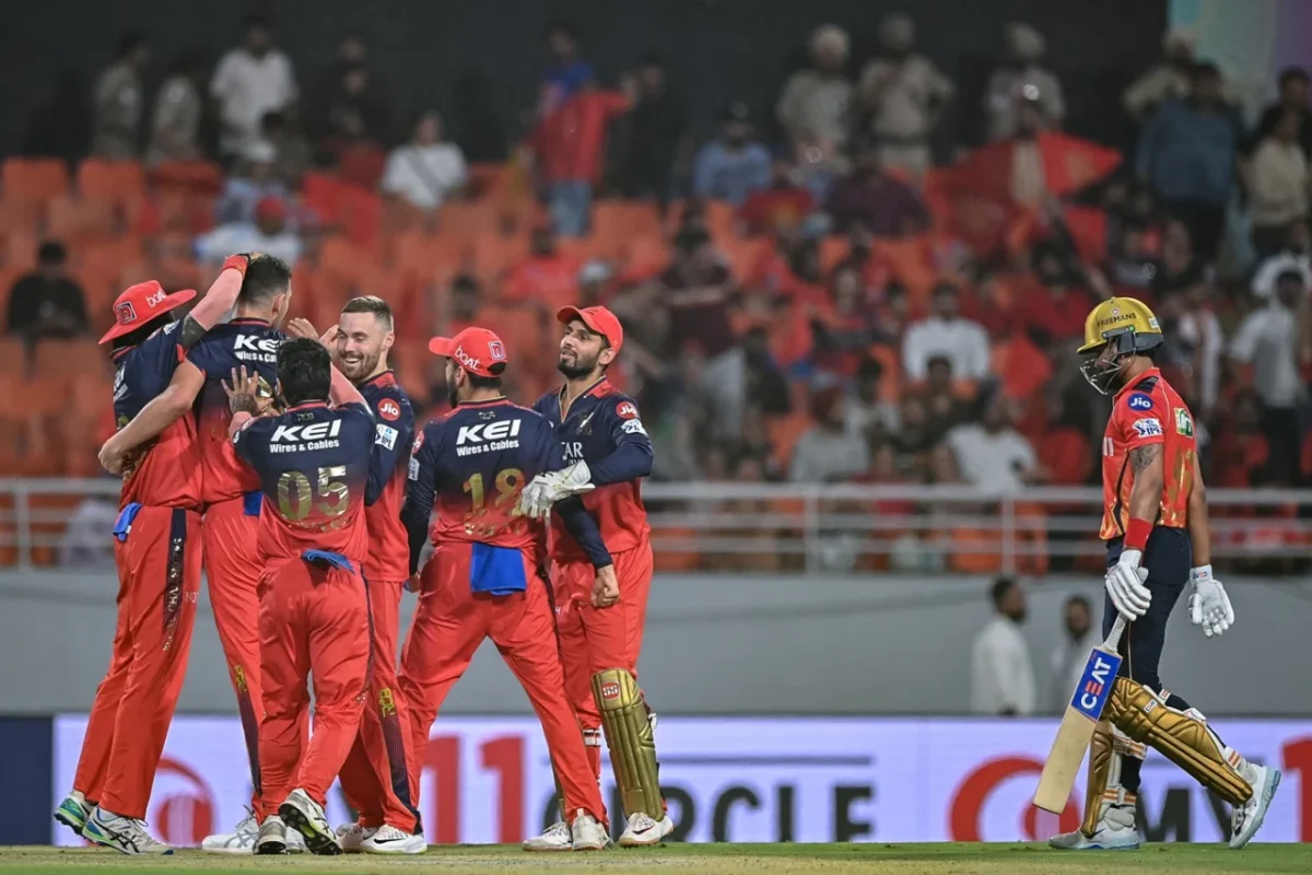 shreyas iyer dismissal rcb vs pbks ipl 2025 qualifier 1 josh hazlewood