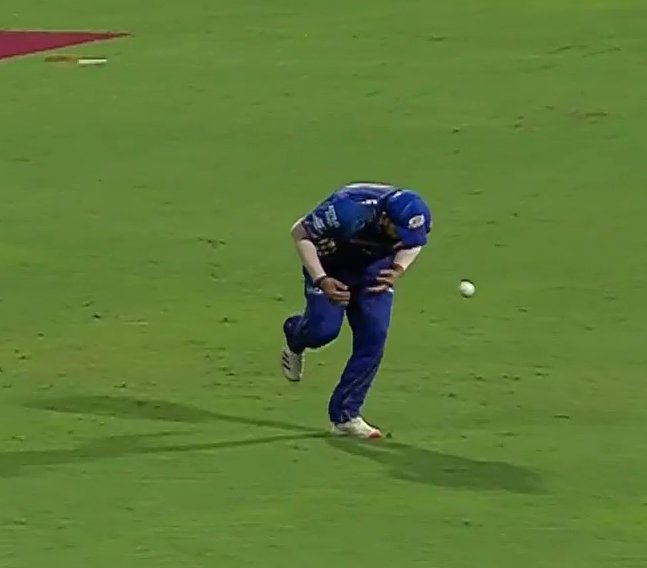 [WATCH] Rohit Sharma Drops a Sitter To Offer Vipraj Nigam Crucial Lifeline in Must-Win MI vs DC IPL 2025 Clash