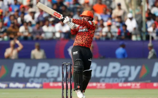 ‘He’s in..’: SRH Coach Daniel Vettori Gives Update on COVID-19 Affected Travis Head’s Availability for Remainder of IPL 2025