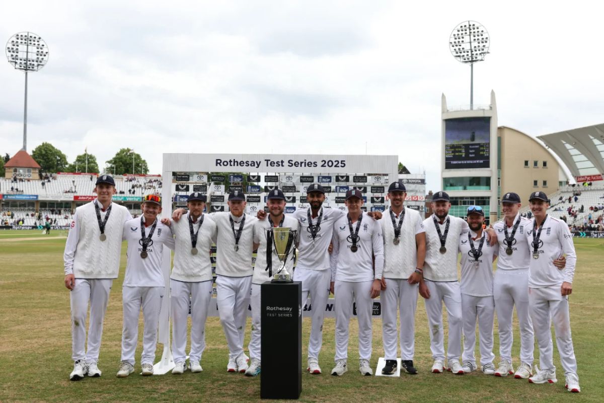 Former England fast bowler Stuart Broad has questioned the effectiveness of England's bowling attack ahead of the first Test against India, expressing concern over the absence of Jofra Archer and Mark Wood, and the lack of experience among the selected pacers.