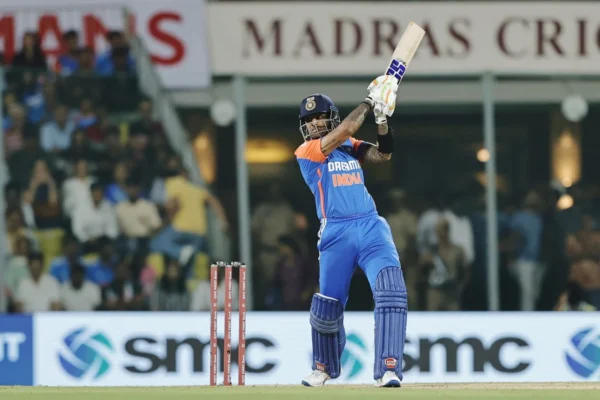 suryakumar yadav injury hernia treatment england