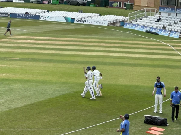 yashasvi jaiswal abhimanyu easwaran