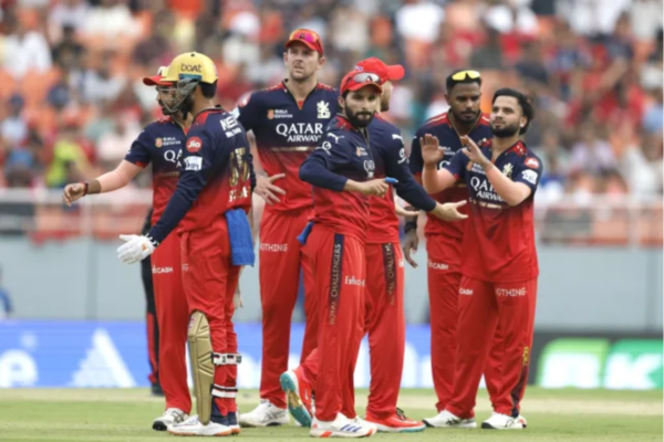 RCB Receive Trade Offers For India Pacer Ahead of IPL 2026 Auction, Reportedly Rejects Them