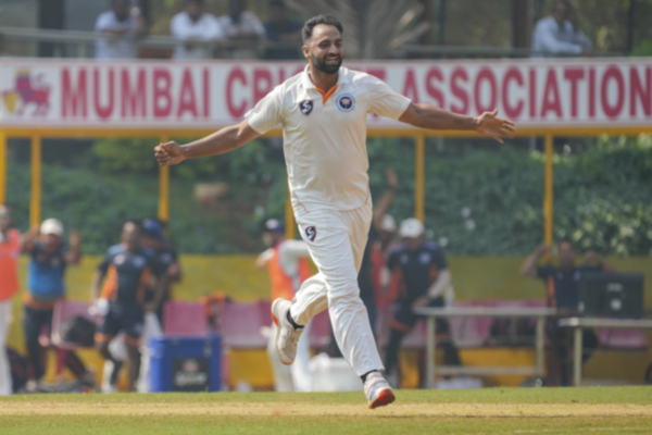 Who is Auqib Nabi? Meet Jammu & Kashmir Pacer Who Starred With Hat-trick In the Duleep Trophy 2025