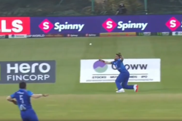 Saif Hassan Gets a Lifeline in First Over As Azmatullah Omarzai Puts Down an Airborne Catch During BAN vs AFG Asia Cup 2025 [WATCH]