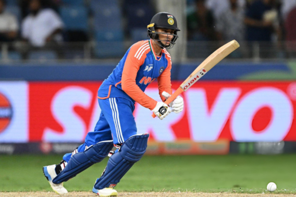 Former Pakistan Captain Misbah-ul-Haq Spells Out Plans To Dismiss Abhishek Sharma in Asia Cup 2025.