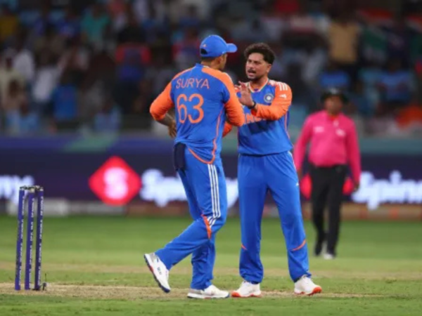 Indian-origin Oman Player Vinayak Shukla Idolises MS Dhoni, Eager to Meet Former Teammate Kuldeep Yadav in Asia Cup 2025