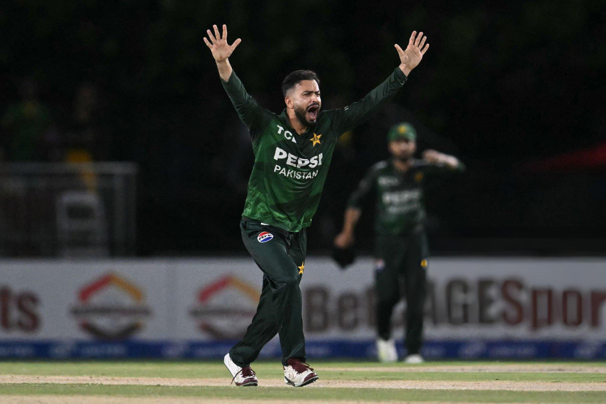 Pakistan’s Handling of Mohammad Nawaz Serves as Quiet Rebuttal to Mike Hesson ‘Best Spinner’ Claim.