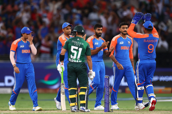 Ravichandran Ashwin Says Pakistan Pushing India Will Be an ‘Upset’ Ahead of Round 2 in Asia Cup 2025.