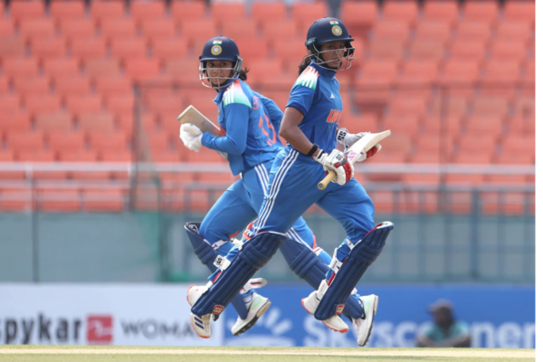 Indian Openers Smriti Mandhana and Pratika Rawal Shatter Multiple Records After Fifth Century Stand in IND-W vs AUS-W 1st ODI