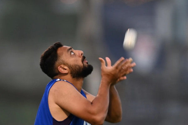 Varun Chakravarthy Explains Why India Have Been Dropping Catches in Asia Cup 2025