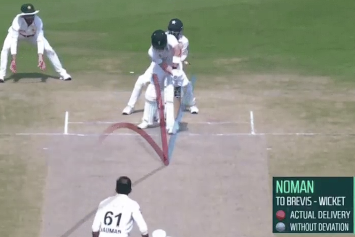Noman Ali Bowls Delivery to Be Remembered for Ages, Castles Dewald Brevis During PAK vs SA 1st Test [Watch]