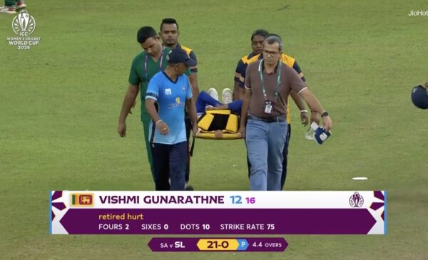 Sri Lanka Batter Stretchered Off After Freak Knee Injury in SL vs SA Women’s World Cup 2025 [WATCH]