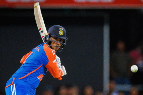 Father of Abhishek Sharma Reveals the Dynamic Bond India Opener Shares With Mentor Yuvraj Singh