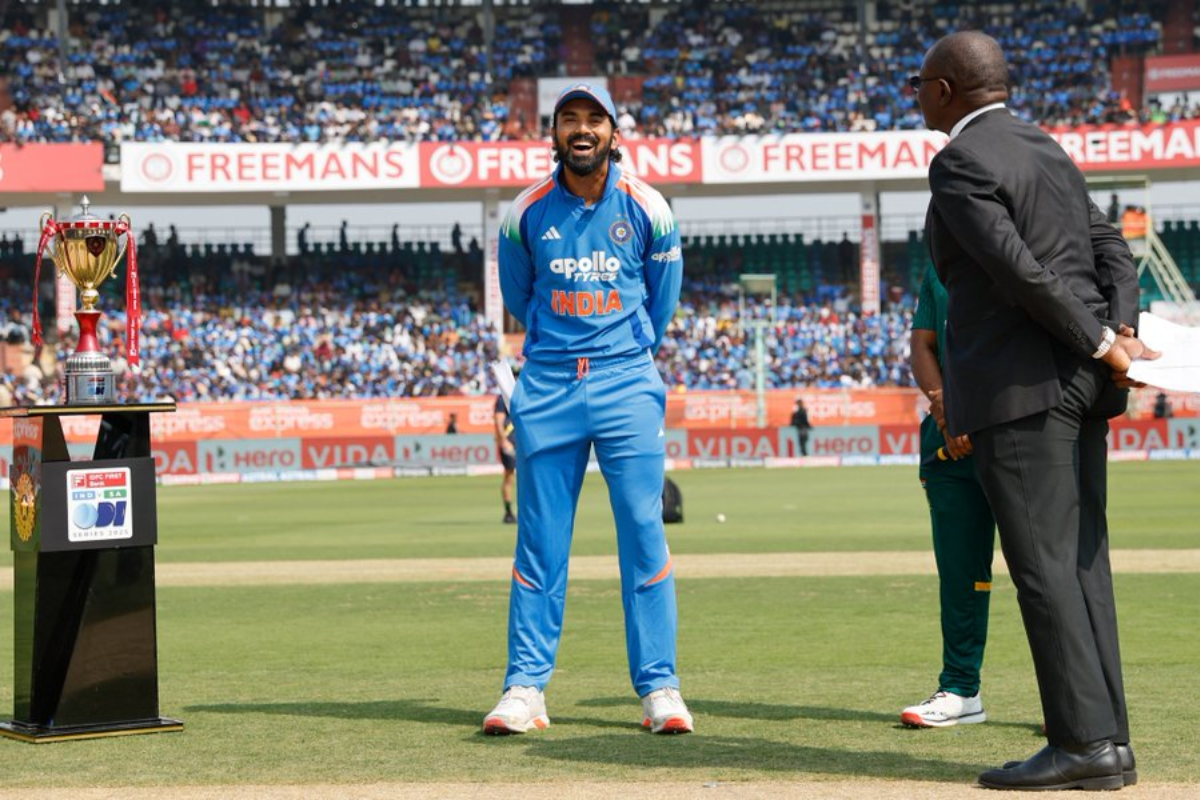 KL Rahul Gives Away Epic Reaction