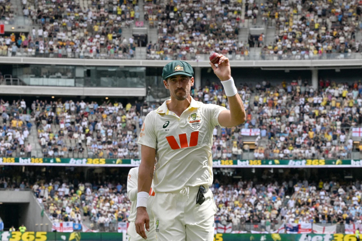 Most Wickets by Left-Arm Pacers in Tests: Mitchell Starc Takes The Top Spot Surpassing Wasim Akram During Ashes 2025