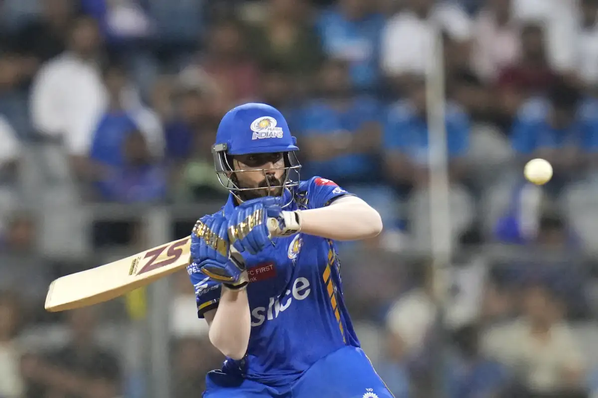 Naman Dhir Runs Riot in SMAT 2025, Scores Quickfire 22-ball 54 To Claim Promotion For IPL 2026