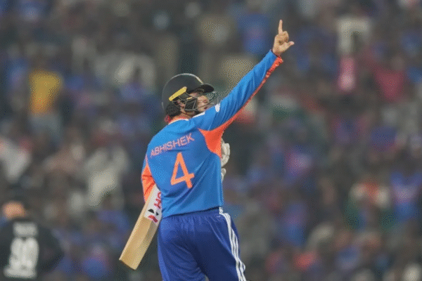 Hits & Flops - Abhishek Sharma, Rinku Singh Propel India To 238/7, Glenn Phillips' Heroics in Vain in IND vs NZ 1st T20I