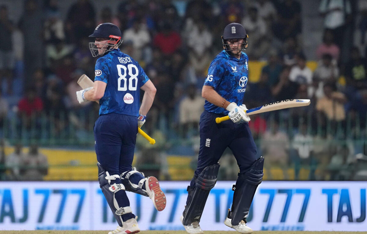 Joe Root and Harry Brook weaved a crucial partnership.