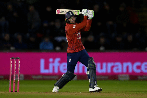 Jos Buttler Reveals the Reason Behind Shaking His Shoulder in His Stance