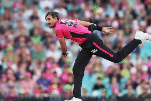 Mitchell Starc Injury Update Will Australia Fast Bowler Play for Sydney Sixers in BBL 2025–26 Challenger Match