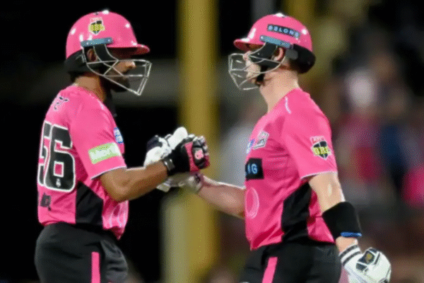 Steve Smith Opens the Lid Over 'Tantrum' Controversy With Babar Azam in BBL 2025-26