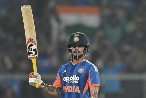 Why Is Ishan Kishan Wicketkeeping Instead of Sanju Samson in IND vs NZ 5th T20I?