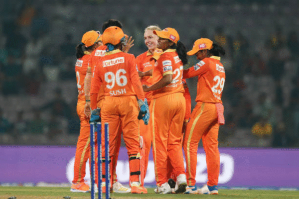 Why Was Gujarat Giants Debutant Ayushi Soni Retired Out in MI vs GG WPL 2026?