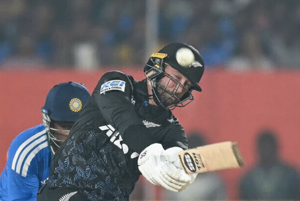 Why is Devon Conway not in New Zealand Playing XI for IND vs NZ 5th T20I?