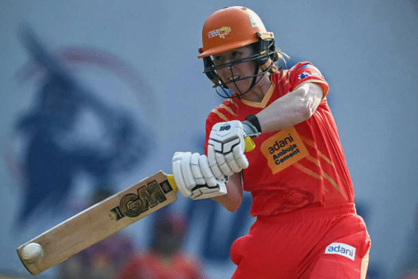 Why is Georgia Wareham Not in Gujarat Giants Playing XI Tonight for GG vs UPW WPL 2026?