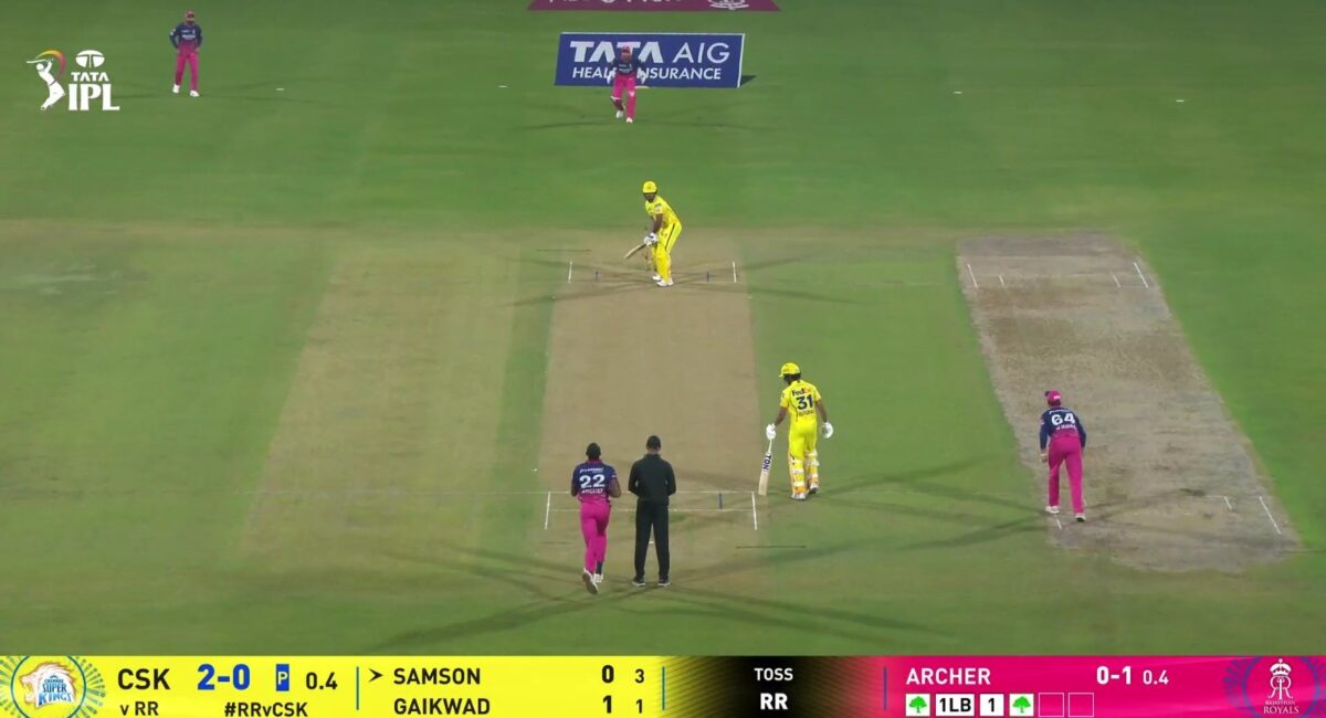 Field set by Rajasthan Royals for Sanju Samson on fifth delivery of first over.