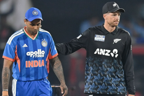 Mitchell Santner Ready To ‘Break a Few Hearts’ in T20 World Cup 2026 Final Against India.