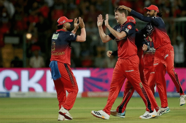 ‘No Hazlewood No Problem’ – Jacob Duffy Dismisses Travis Head & Abhishek Sharma, Makes Stellar Debut With Three Wickets in Powerplay During RCB vs SRH IPL 2026