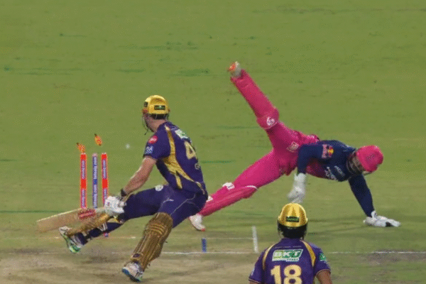 Dhruv Jurel Produces Stunning No-Look Stumping To Dismiss Cameron Green in KKR vs RR IPL 2026 Clash [WATCH].