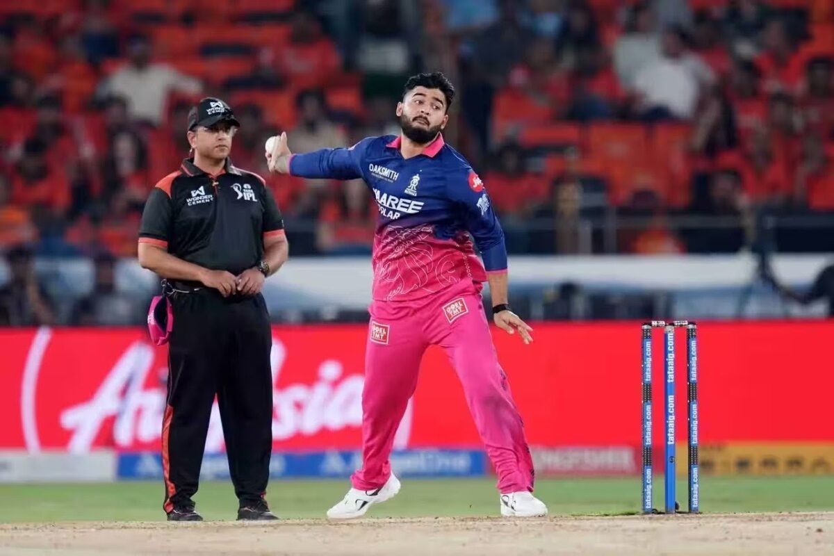 Riyan Parag can bowl an over against Travis Head.